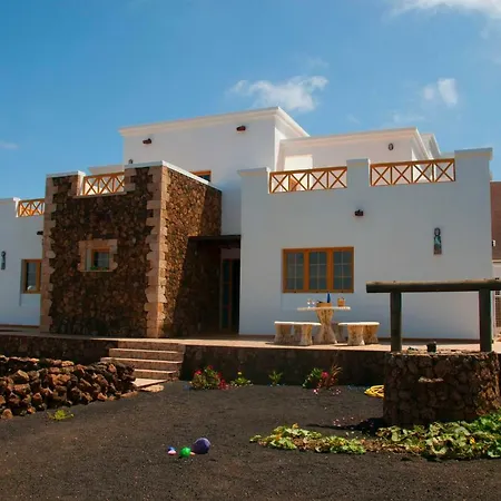 Casa Caldera Blanca 度假居 *