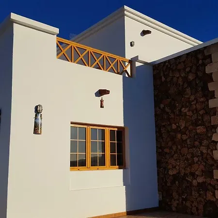 度假居 Casa Caldera Blanca *
